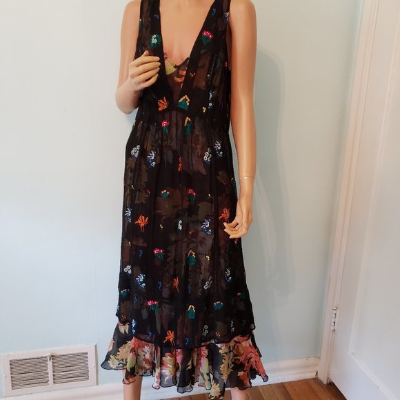 Anthropologie floreat Dresses & Skirts - NWT Anthropologie Floreat two pieces Embroidered Dress. Size 8.